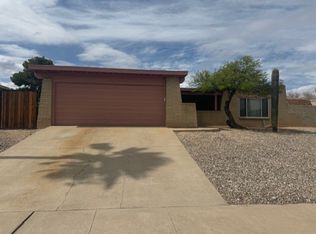 443 N Chalet Ave, Tucson, AZ 85748