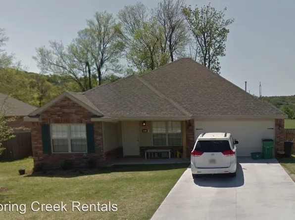 6103 Cord Ave, Springdale, AR 72762