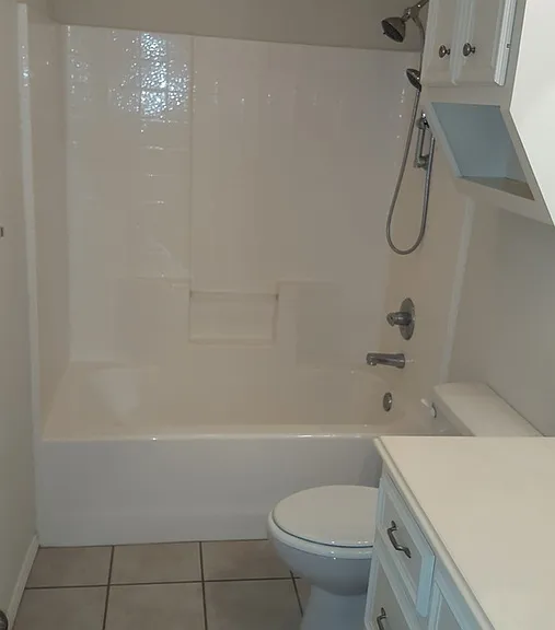 1002 Oshkosh Ave — Photo 32