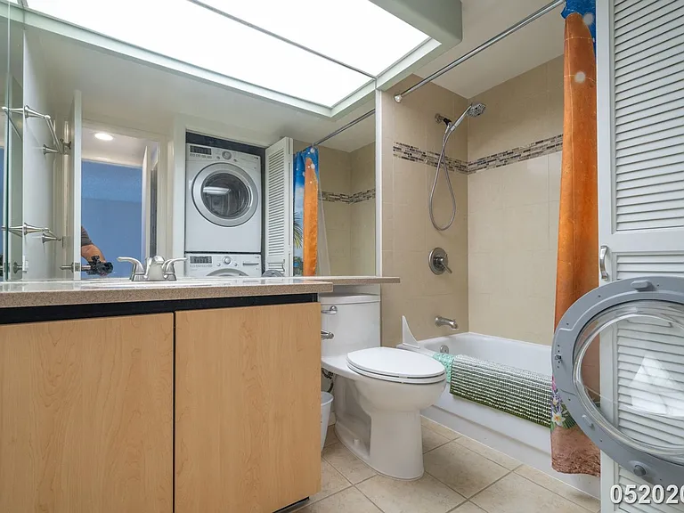1212 Nuuanu Ave #2406 — Photo 24