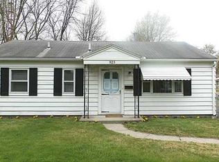 925 Hayes Rd, Toledo, OH 43615