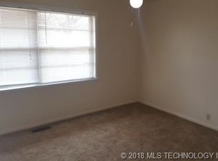 500 S Haynie St, Skiatook, OK 74070