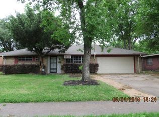 5523 W Airport Blvd, Houston, TX 77035