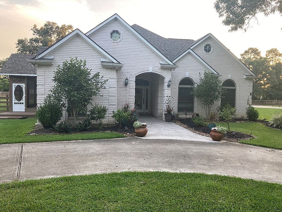 2nd image of 17725 Country Crest St