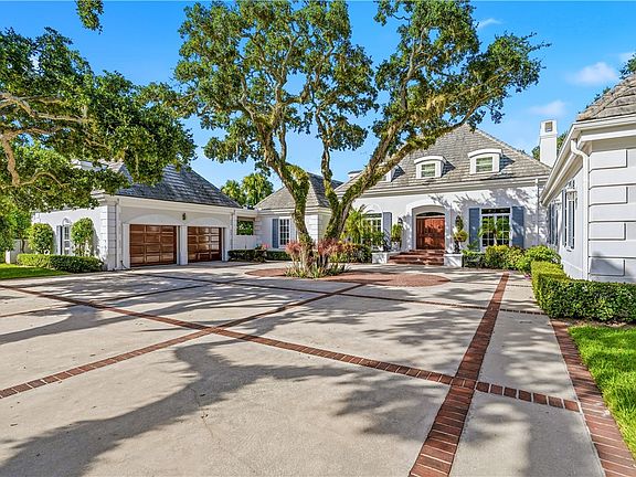 2nd image of 275 Coconut Palm Rd
