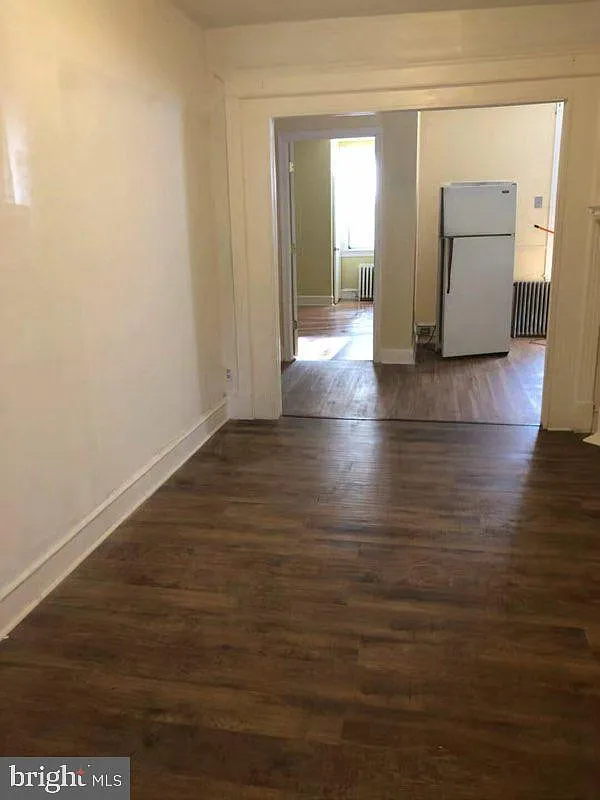 4 bed, 2.5 bath, 1344 sqft, $2,300 — Photo 4
