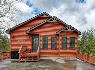 426 Stone Ridge Way, Pigeon Forge, TN 37863