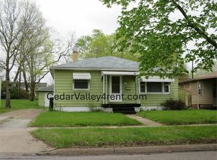 416 Boston Ave, Waterloo, IA 50703