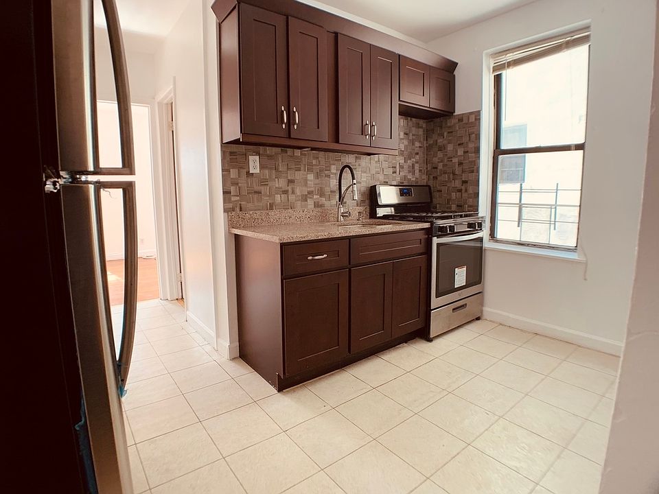 1st image of 21-31 27th St #3AA