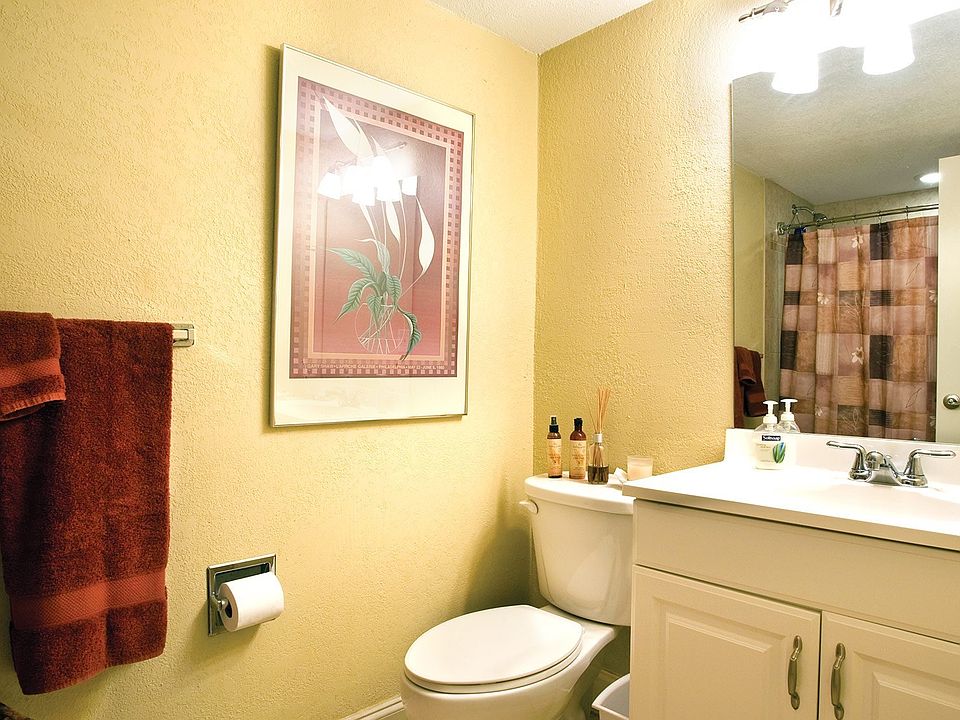 1st image of 8320 SW 107th Ave #205