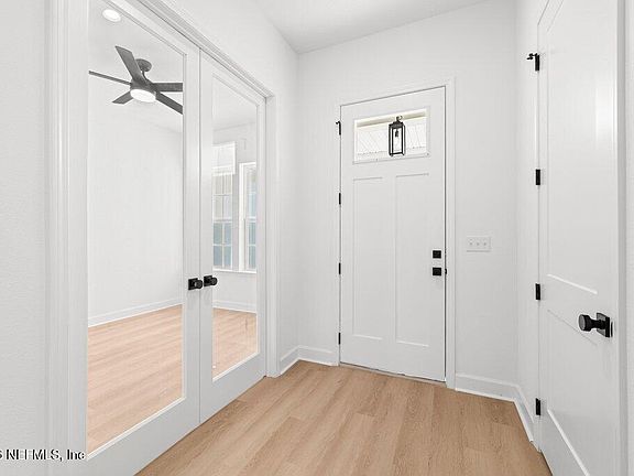 4th image of 16330 DEACON Drive