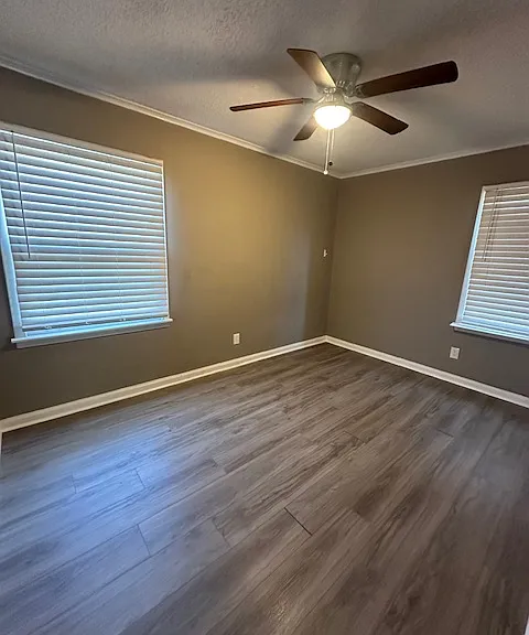 5089 Hampshire Ave — Photo 12