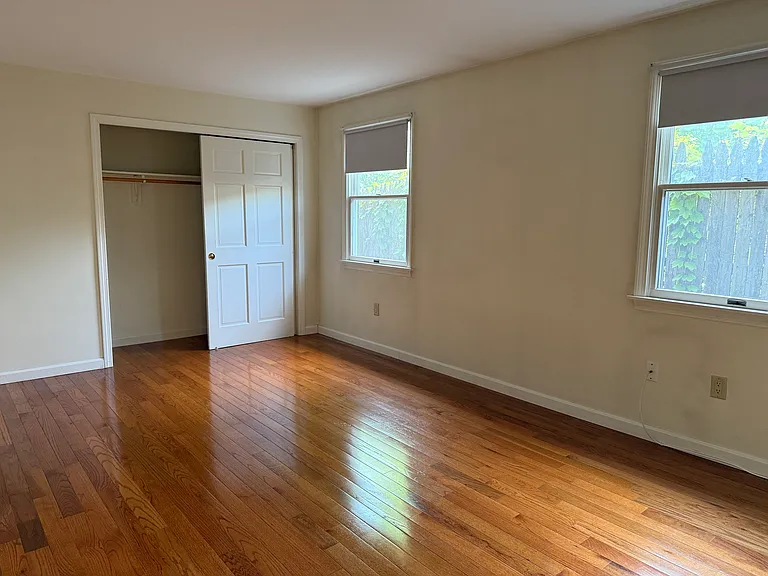 947 Washington St #2 — Photo 24