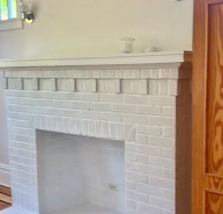 1st image of 20-40 42nd St #2A
