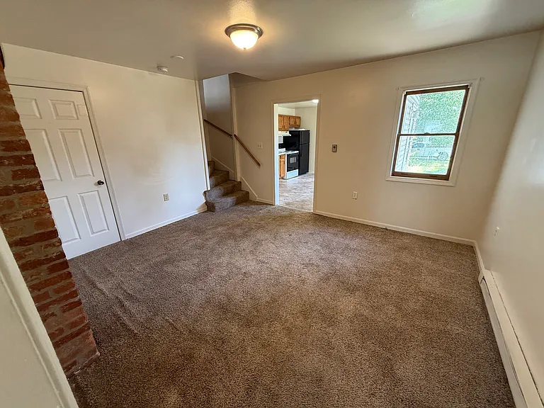 66 Elizabeth St #66 — Photo 4