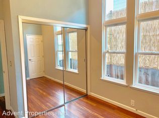 1517 Filbert St, Oakland, CA 94607