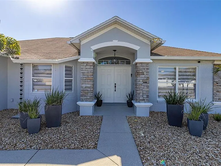3419 Patterson Heights Dr — Photo 1