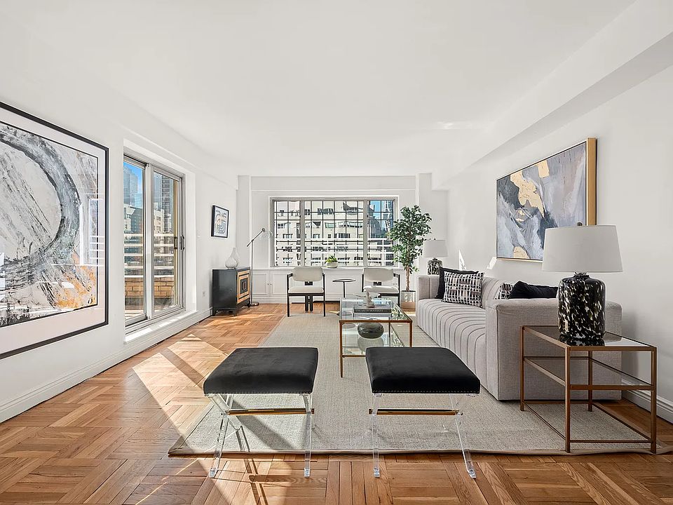 1st image of 200 E 57th St APT 18A