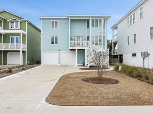 414 Fort Fisher Blvd N, Kure Beach, NC 28449