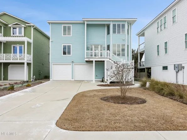 414 Fort Fisher Boulevard N, Kure Beach, NC 28449
