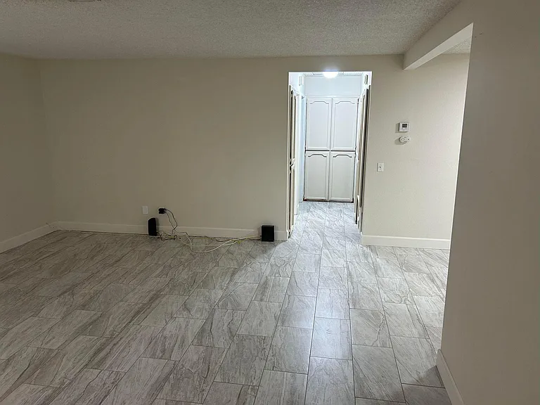 13700 Mesquite Ave #13700 — Photo 5