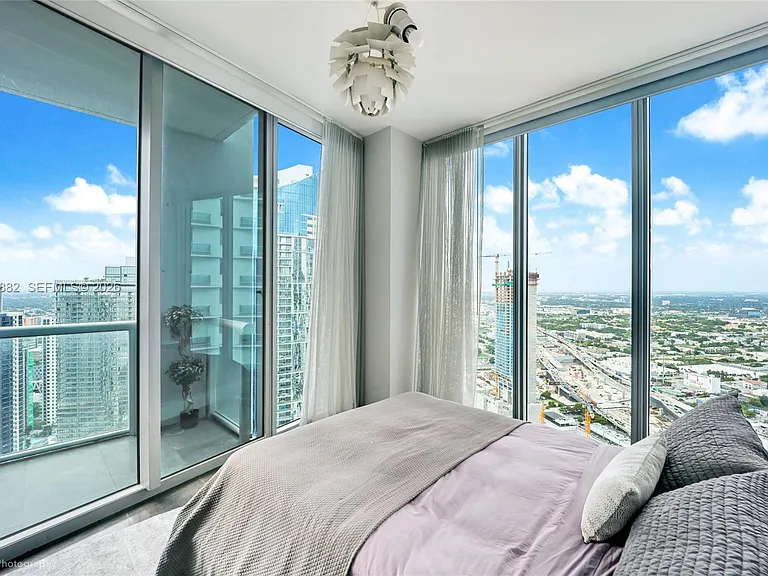 888 Biscayne Blvd #5112 — Photo 10