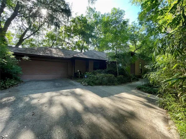 1035 NW 41st Dr, Gainesville, FL 32605