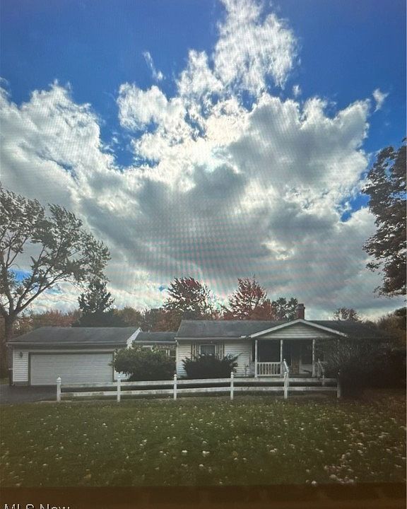 1st image of 7876 Russellhurst Dr