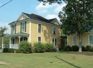 410 S Church St, Conway, NC 27820