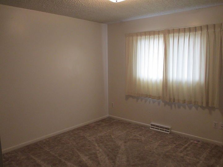 2nd image of 4440 Frances Ave APT 1