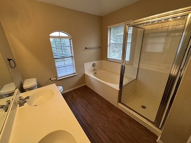 4236 Iriona Bnd — Photo 11