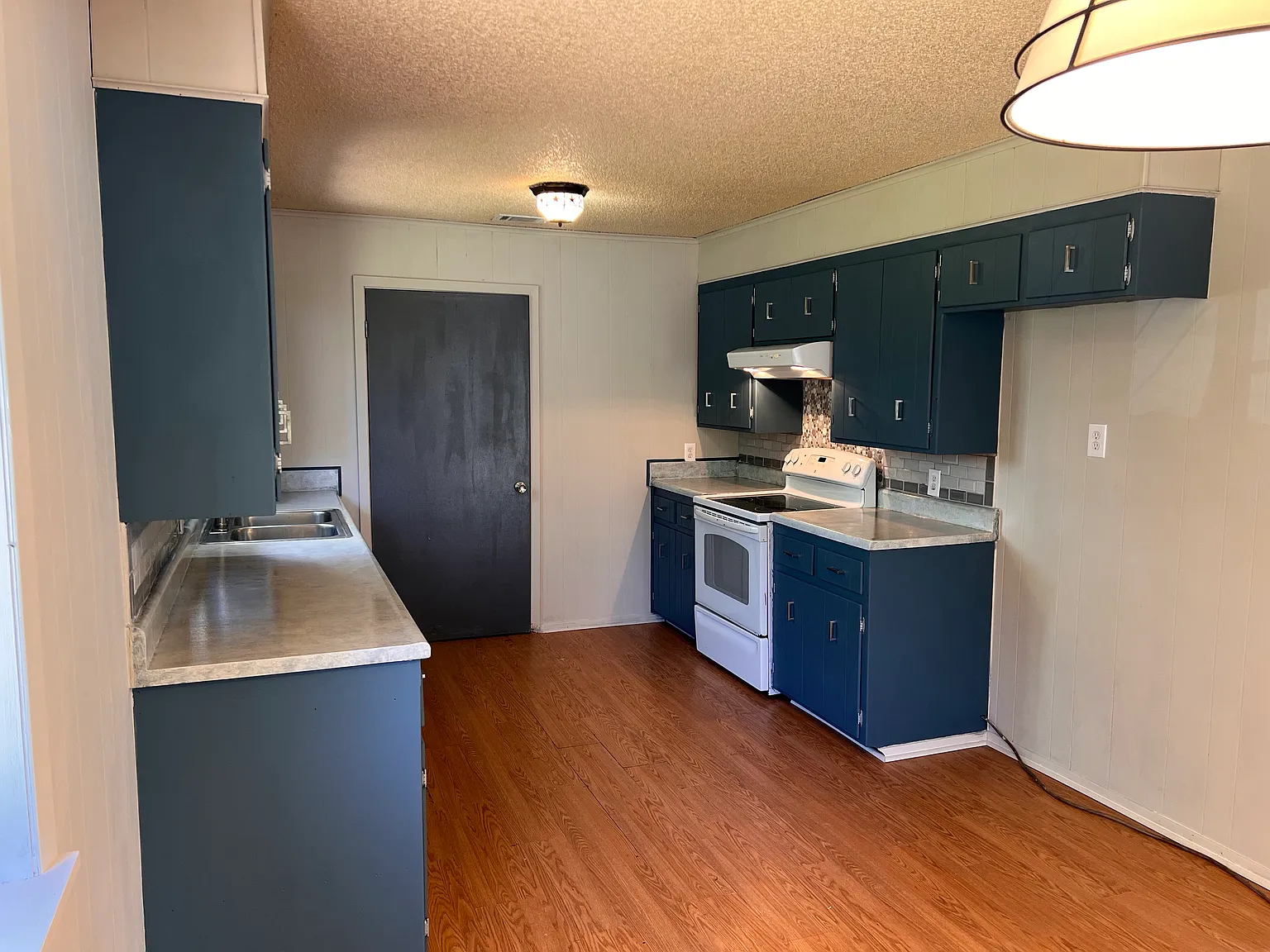 1431 Nottingham St — Photo 4