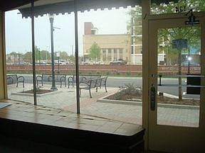 5th image of 134 NW Main St