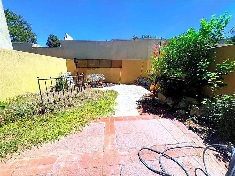 13104 Glen Ct #19 — Photo 11