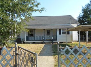 53 Fairview Ave, Ware Shoals, SC 29692
