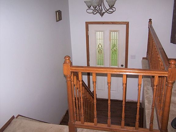 2nd image of 721 Dickens Ave