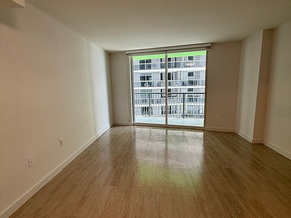 2nd image of 1824 NE 4th Ave #A1