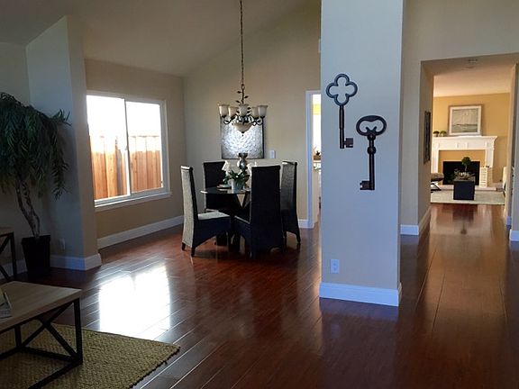 2nd image of 4240 Briarglen Dr