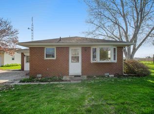 11770 N Robin Hood Rd, Cromwell, IN 46732