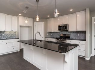4000 Flintstone, Bentonville, AR 72712