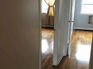 8514 60th Ave, Middle Village, NY 11379
