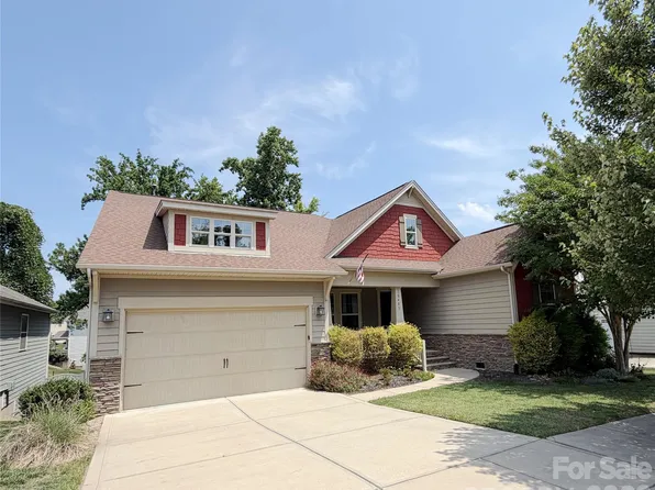 10403 Drake Hill Dr, Huntersville, NC 28078