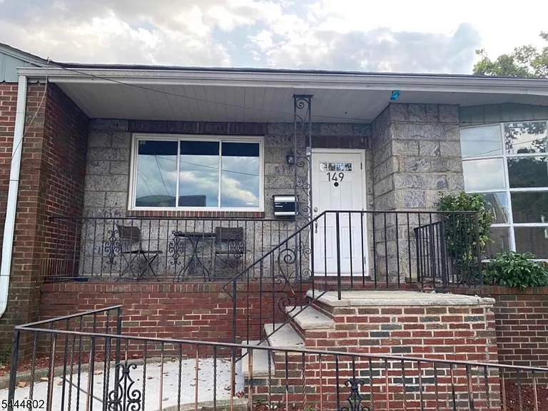 132 Nelson Ave — Photo 16