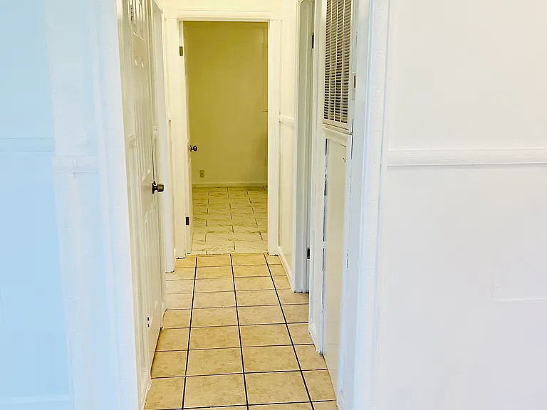 536 Deckbar Ave — Photo 8