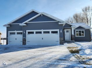 8165 Natures Edge Rd, Clear Lake, MN 55319