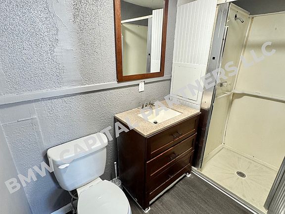 2nd image of 128 Valley St #5