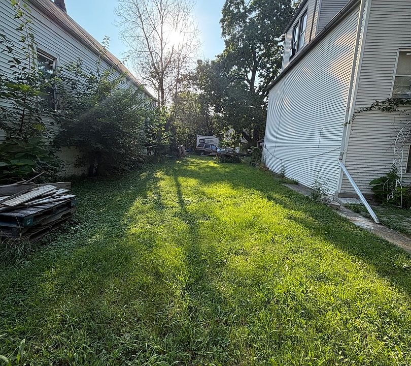 1st image of 7034 S Elizabeth St