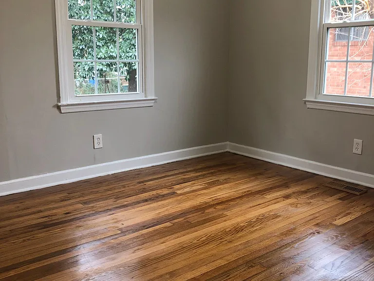 520 Cecil St — Photo 15