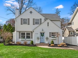 400 Salter Pl, Westfield Town, NJ 07090