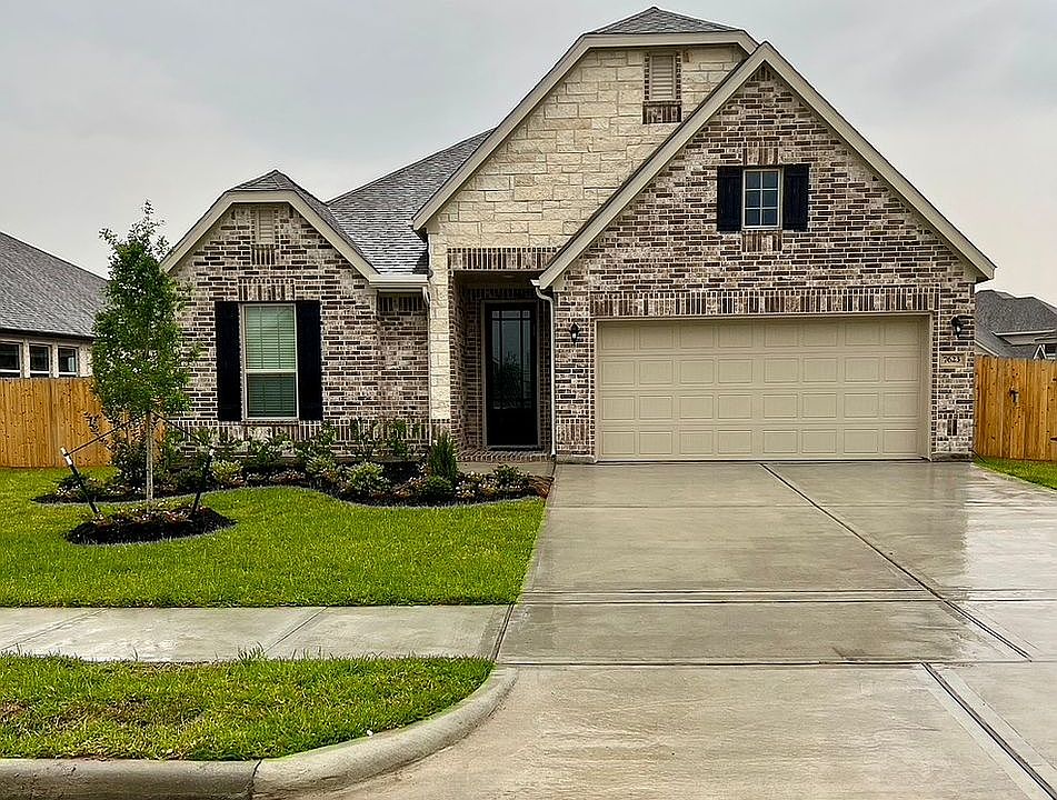 1st image of 7623 Wrightwood Dr